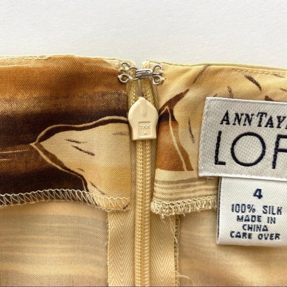 LOFT Ann Taylor maxi skirt in ๐ฏ silk - Picture 7 of 8